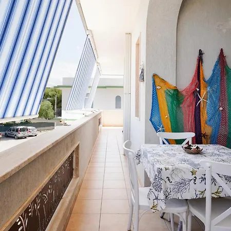 Luce Sul Faro Apartamento Torre Canne